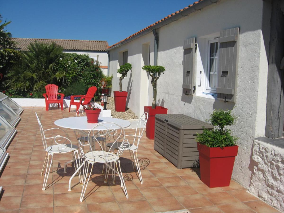 La Roseraie Trizay Exterior photo